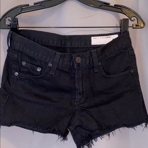 Rag & Bone shorts💫